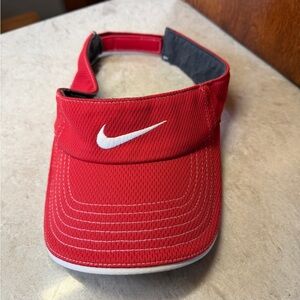 Nike Red Visor.  hat.  cap.  red white.